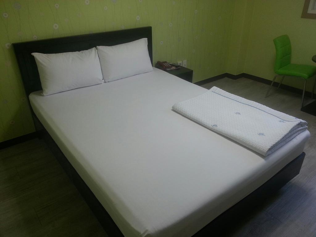 Hansol Hotel Kjongdzsu Szoba fotó